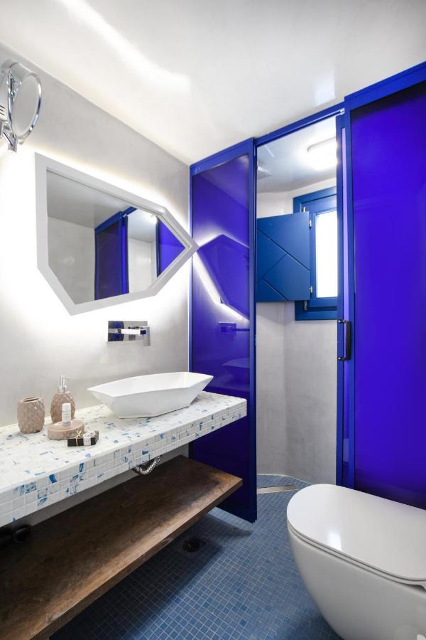 Blue White Residence مونوليثوس المظهر الخارجي الصورة