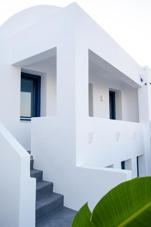 Blue White Residence مونوليثوس المظهر الخارجي الصورة